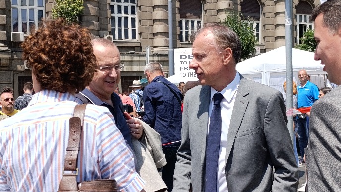 Pritisci na Univerzitet